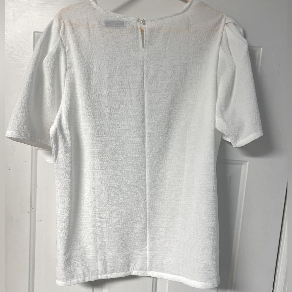 She Di White Women's Top - Picture 4 of 6